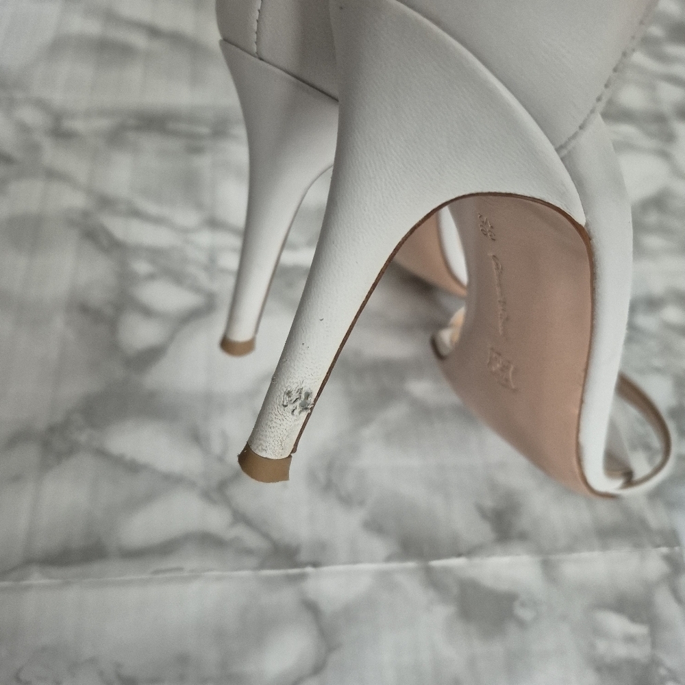 Gianvito Rossi Portofino White Leather Heeled Sandals - Picture 8 of 13